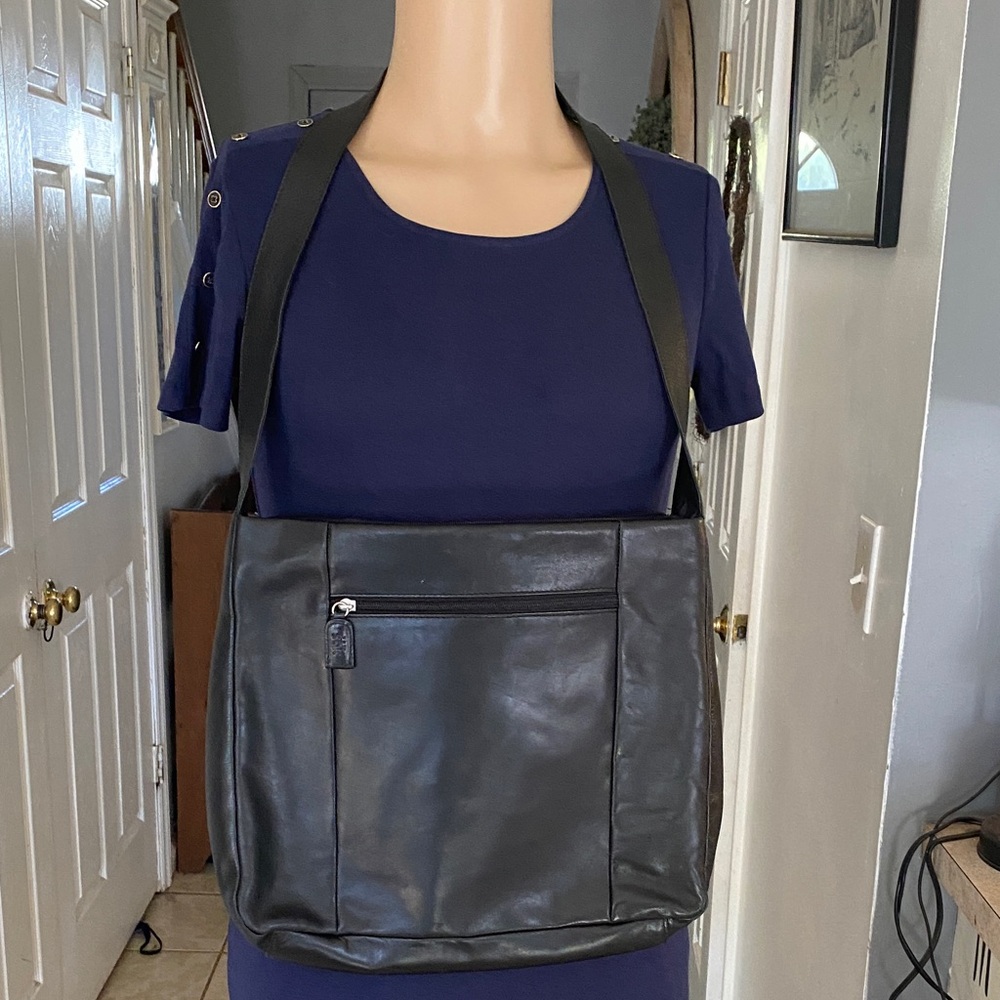 The Sak large leather bag
